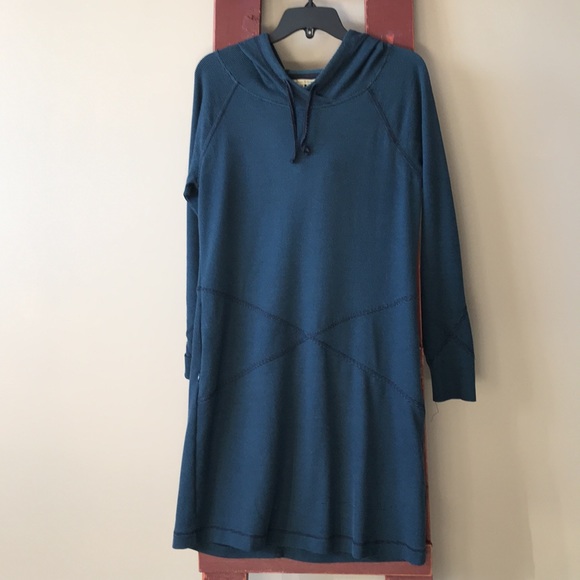 COPY - Royal Robins hooded dress - Picture 2 of 5